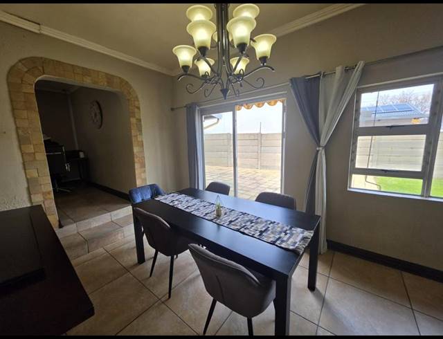 4 BEDROOM HOUSE FOR SALE IN BRACKENDOWNS